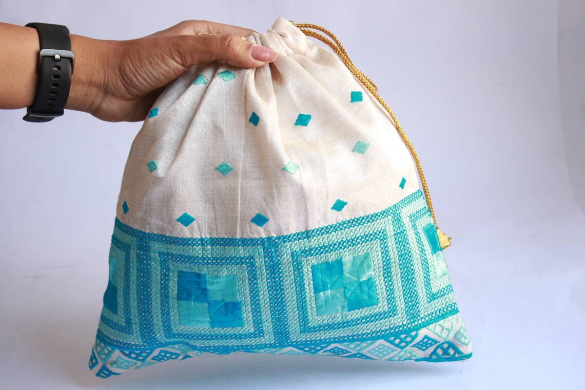 Purpledip Potli Tasche Mit Kordelzug - Handbestickt Mit Perlen Griff