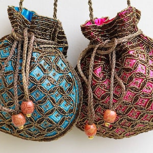 Indian purses for bride, Bridal wedding Purse, beaded wrist-let, handmade designer Pouch, Potli gift bag
