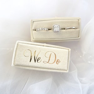 Velvet Ring Box, Christmas & Holiday Gift, Custom Ring, Engagement, Wedding, Proposal, Bridal Photo Props, Ceremony,