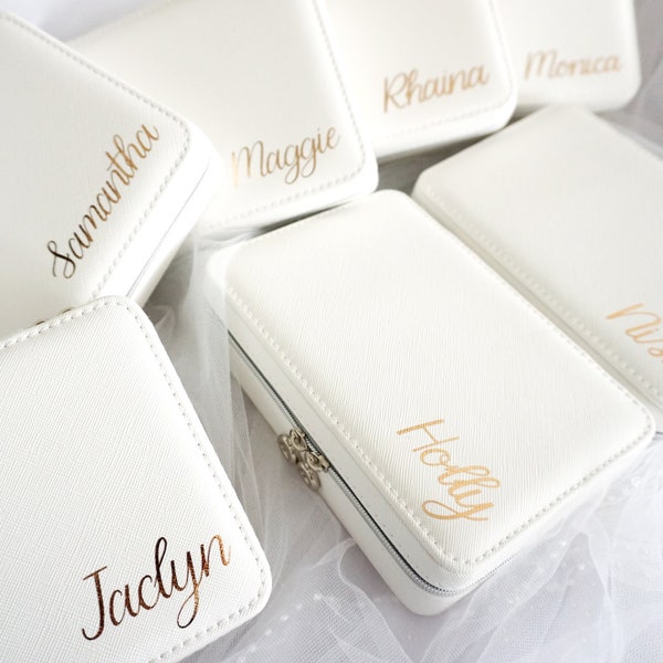 Personalized Travel Jewelry Case Perfect Bridesmaid Gifts, Christmas & Holiday Gift, Bridesmaids Party, Jewelry Storage, Custom Gift