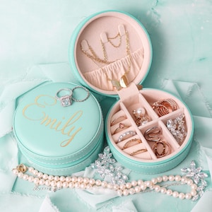Gepersonaliseerde sieradendoosjes bruidsmeisjesdoos, kerst- en vakantiecadeau, monogram reisorganisator voorsteldoos aangepaste sieradendoosje cadeau voor haar