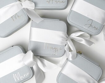 Personalized Jewelry Medium Size Jewelry Boxes, bridesmaid proposal gift, Travel Zipper Jewelry Box, Monogram box (initials and names)