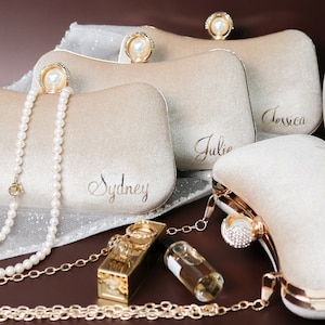Double-Strap Velvet Clutch, Personalized Shoulder Bag, Christmas & Holiday Gift, Removable Gold-Plated Chain Evening Clutch, Wedding Bag
