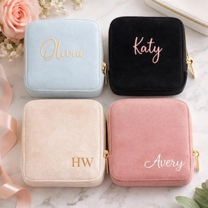 Bolsa de terciopelo para joyas con múltiples compartimentos. Pequeños accesorios organizados y protegidos para viajes, regalos o uso diario.