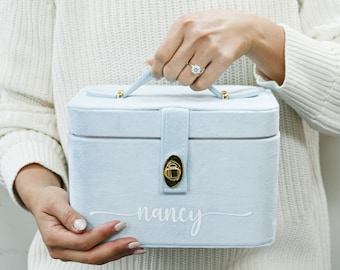 Caja organizadora de maquillaje y joyas personalizada, con nombre personalizado, regalo de Navidad y festivos, estuche de terciopelo, caja de exhibición con espejo, decoración, tamaño grande