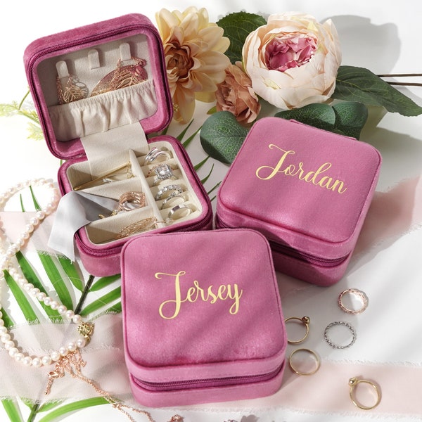 Italian Velvet Personalized Jewelry Box Inside Suede, Christmas & Holiday Gift For Her, Bridesmaid Maid of Honor Portable Travel Case