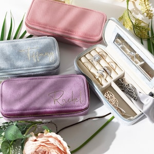 Joyero mediano de terciopelo, 100 % terciopelo italiano, personalizado, con monograma, para collares y anillos, organizador de joyas de viaje.