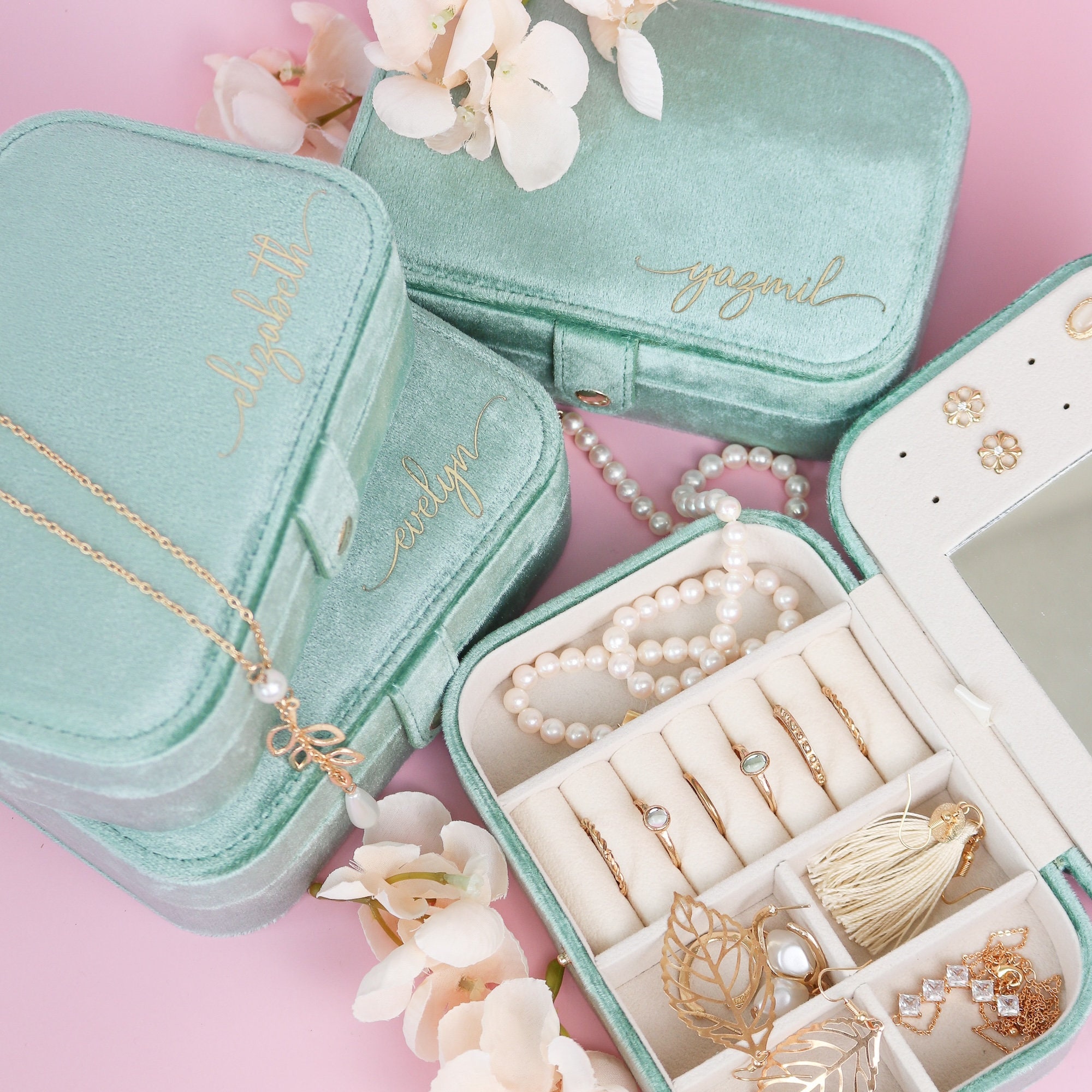 Travel Velvet Jewelry Box with Button Snap and Mirror, Christmas & Holiday Gift, Wedding, Bridesmaid, Jewelry Case, Name Box Personalized