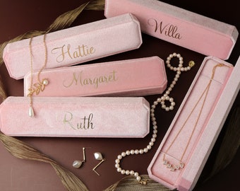 Personalized Velvet Jewelry Box, Bracelet Case, Perfect Christmas & Holiday Gift For Her, Long Chain/Necklace Storage, Wedding, Birthday