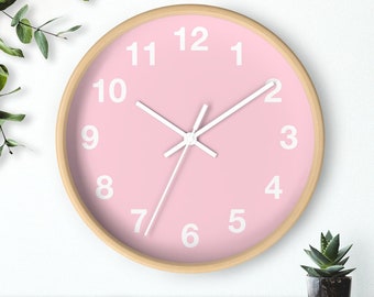 Horloge murale rose avec des chiffres blancs | | d’horloge murale pastel Horloge murale minimaliste | | scandinaves d’horloge murale Horloge murale à cadre en bois