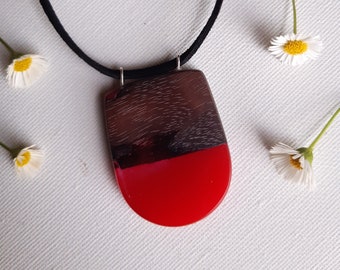 Wood and Resin Necklace | wood and resin pendant | resin jewelry | nature jewelry