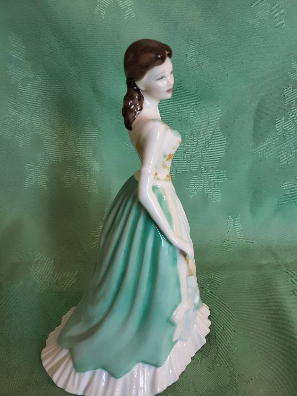 Royal Doulton Classics Figurine Gillian HN4404 Etsy