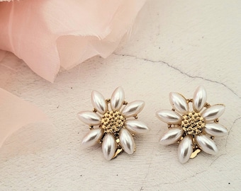 CLIP ON Pearl Bead Flower Stud Earrings, with Gold Tone lightweight 2.5 cms