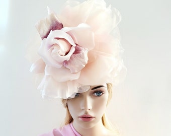 Blush Flower Pillbox Hat Fascinator, with Large Pink  Organza Silk Flower, Straw Percher, Kentucky Derby, Mother of the bride, Races