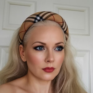 Burberry Fascinator - Etsy Singapore display picture 2
