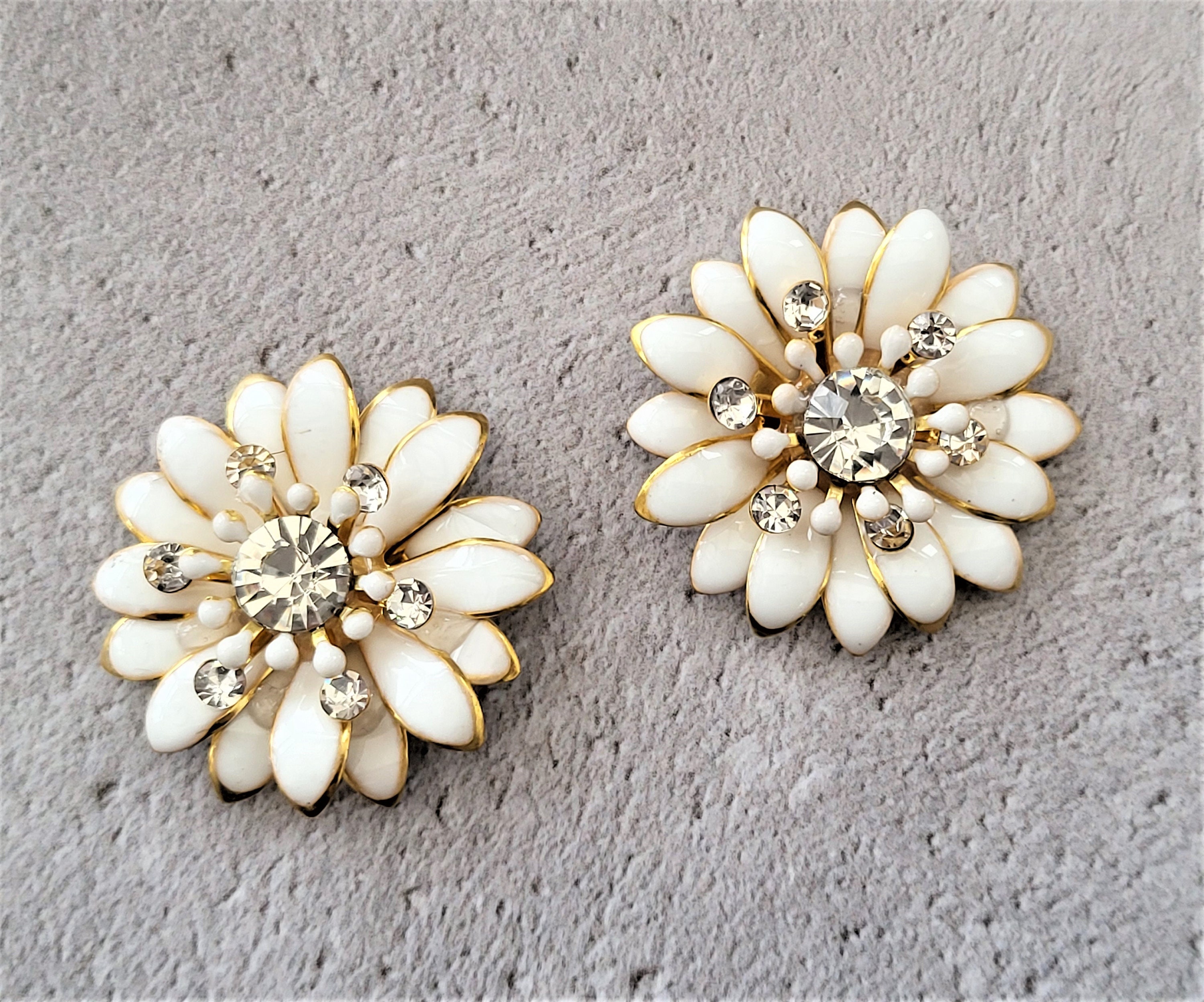 花のクリップオン - Etsy 日本