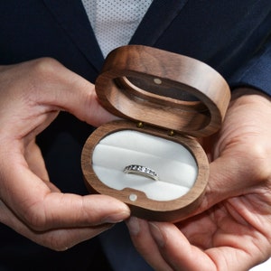 Walnut wooden box for window wedding rings White Oval shape Wedding Immediate shipping image 3