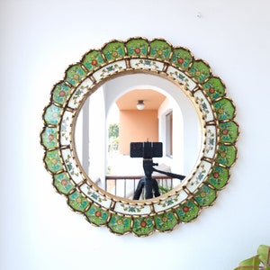 Peruvian Mirrors “Armoniosa 50cm light green” - Interior decoration - Wall mirror - Home decoration - Decorative mirrors - Crafts