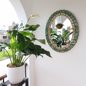 Wunderschöner türkis-goldener Spiegel 70 cm oval Innendekoration Wandspiegel Heimdekoration dekorative Spiegel peruanisches Kunsthandwerk Bild 3