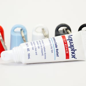 Aquaphor 0.35 FL oz Lip Repair Tube Keychain Holder - Keyring Cap - Immediate Relief Container Lid - 10mL Aquaphor