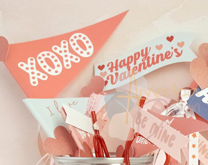 Valentine's Day Pennant Flag Printable / Valentine Flags/ Instant printable Valentine's Pennant flags