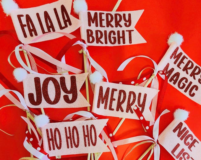 Christmas Felt Pennant Flags, Christmas photo props, Christmas Wand, Kids play, 8 Pennants/Handmade Christmas  Wand /Felt Pennant