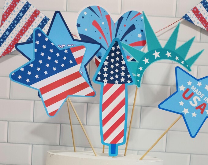 Independence Day printable/Party Decor/4th July Flags Pennants/Banners/Cupcake toppers/Patriotic Printable/Instant Download