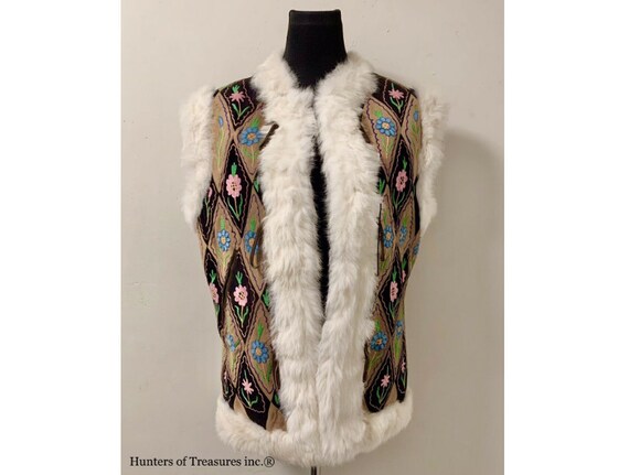 Vintage Native American CREE Indian Hand Embroider