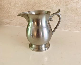 Woodbury Pewterers Creamer