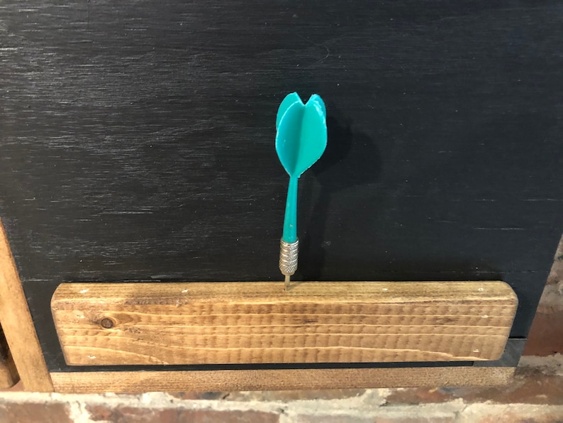 Gabinete de Tablero de Dardos Rústico 24x24 Faro | Etsy