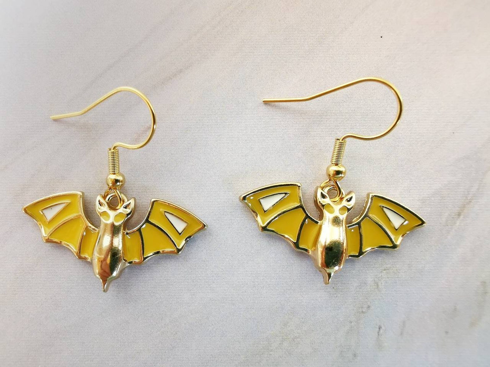 Bat earrings dangle / Halloween earrings Etsy