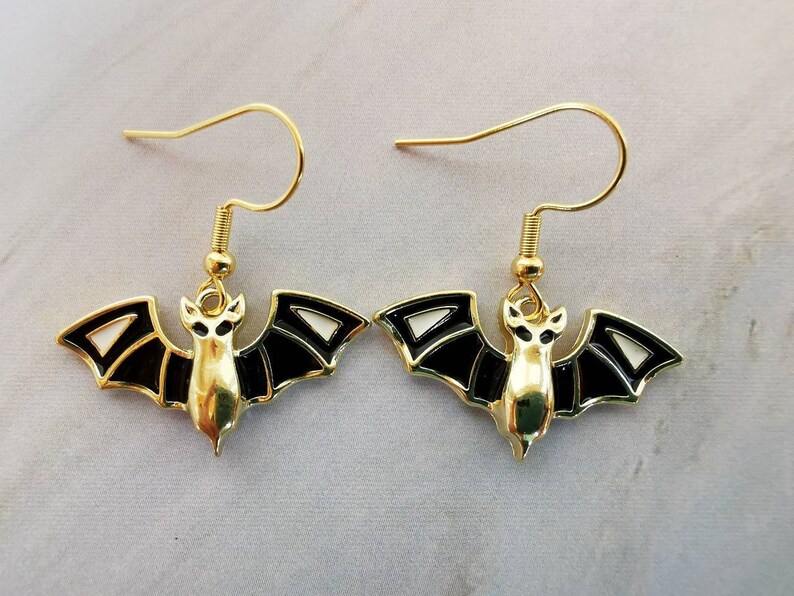 Bat earrings dangle / Halloween earrings Etsy