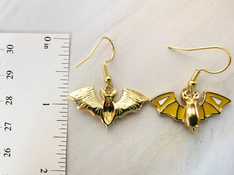 Bat earrings dangle / Halloween earrings Etsy