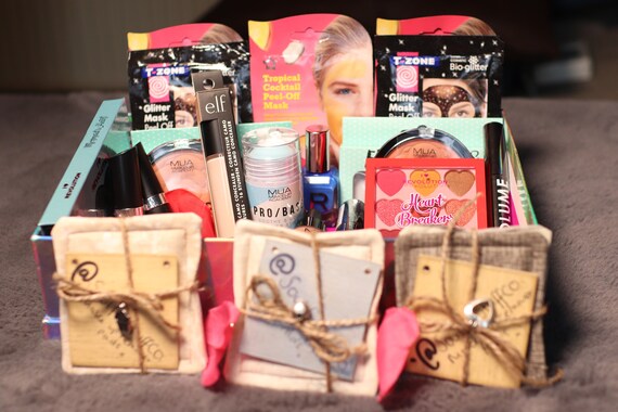 mystery box for girlfriend