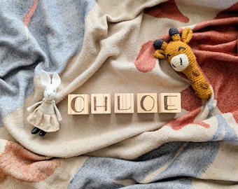 Blocs de bois personnalisés avec le prénom de l'enfant - Prénom de l'enfant - Blocs - Blocs en bois - Jeu Montessori - Jeu durable - Blocs de bois personnalisés avec le prénom