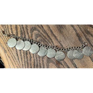 1970s Silver Tone Round 10 Ten Commandments Charm Bracelet Christian Religion 7"