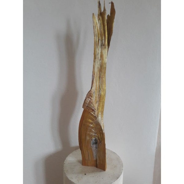 Holzkunst, Holzstele, Holzskulptur, Kunstobjekt, Holz, vergoldet, Dekoration