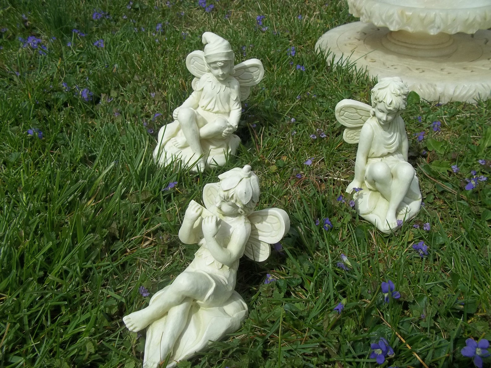 resin garden fairy