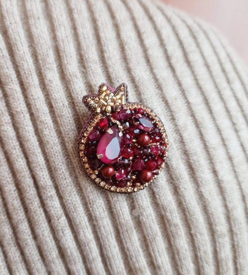 Dark Red Pomegranate beaded brooch Embroidered fruit pin clips J Dark Red Pomegranate beaded brooch Embroidered fruit pin clips J