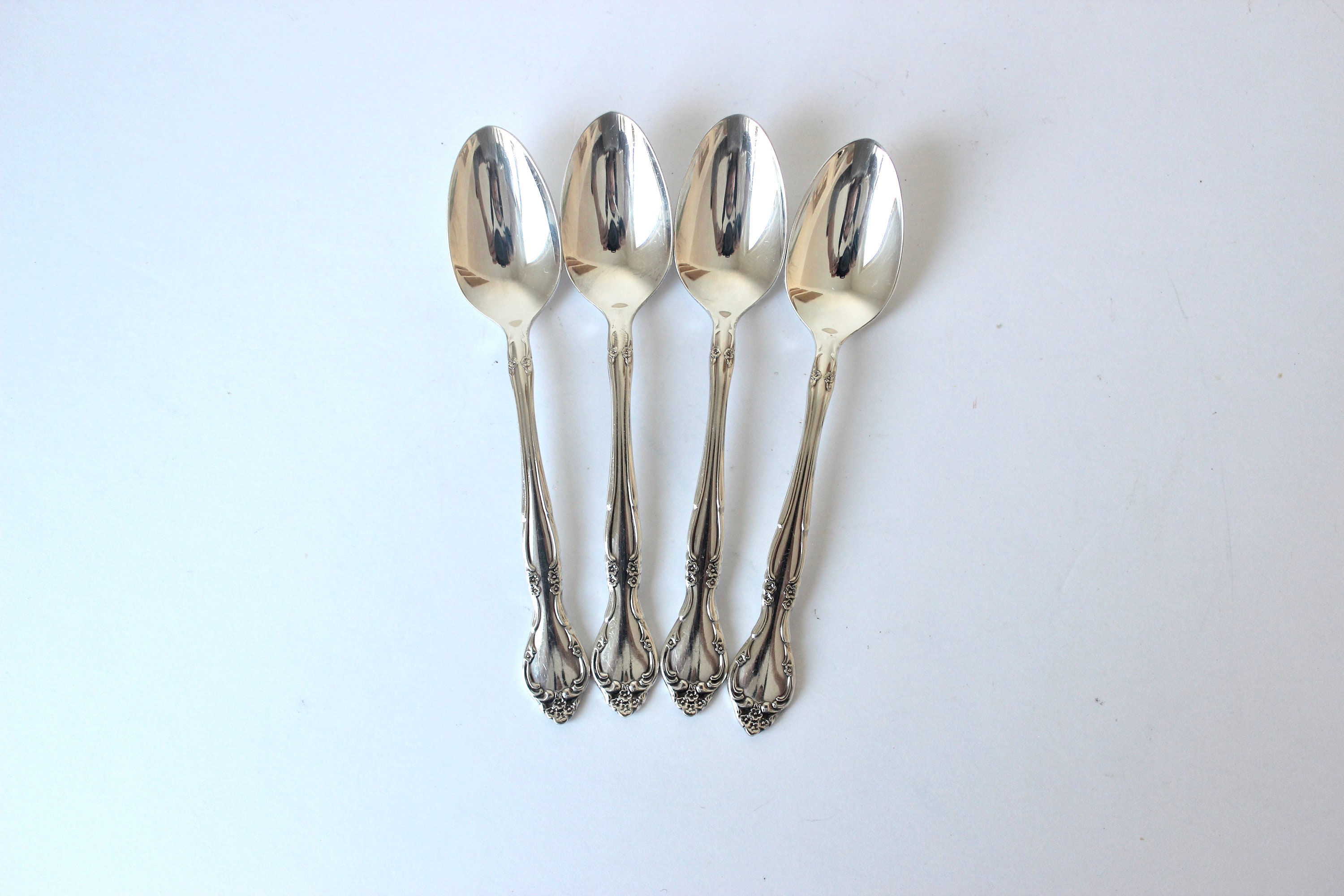 eigendom verfrommeld bevolking Set of 4 Silver Affection Demitasse Small Spoons by Oneida - Etsy België