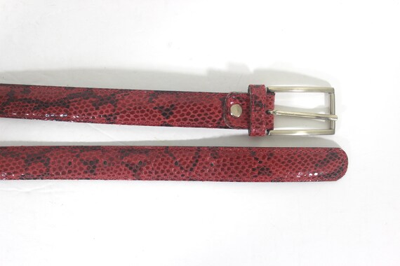 28”-32” Vintage Red Black Genuine Leather Snakesk… - image 2