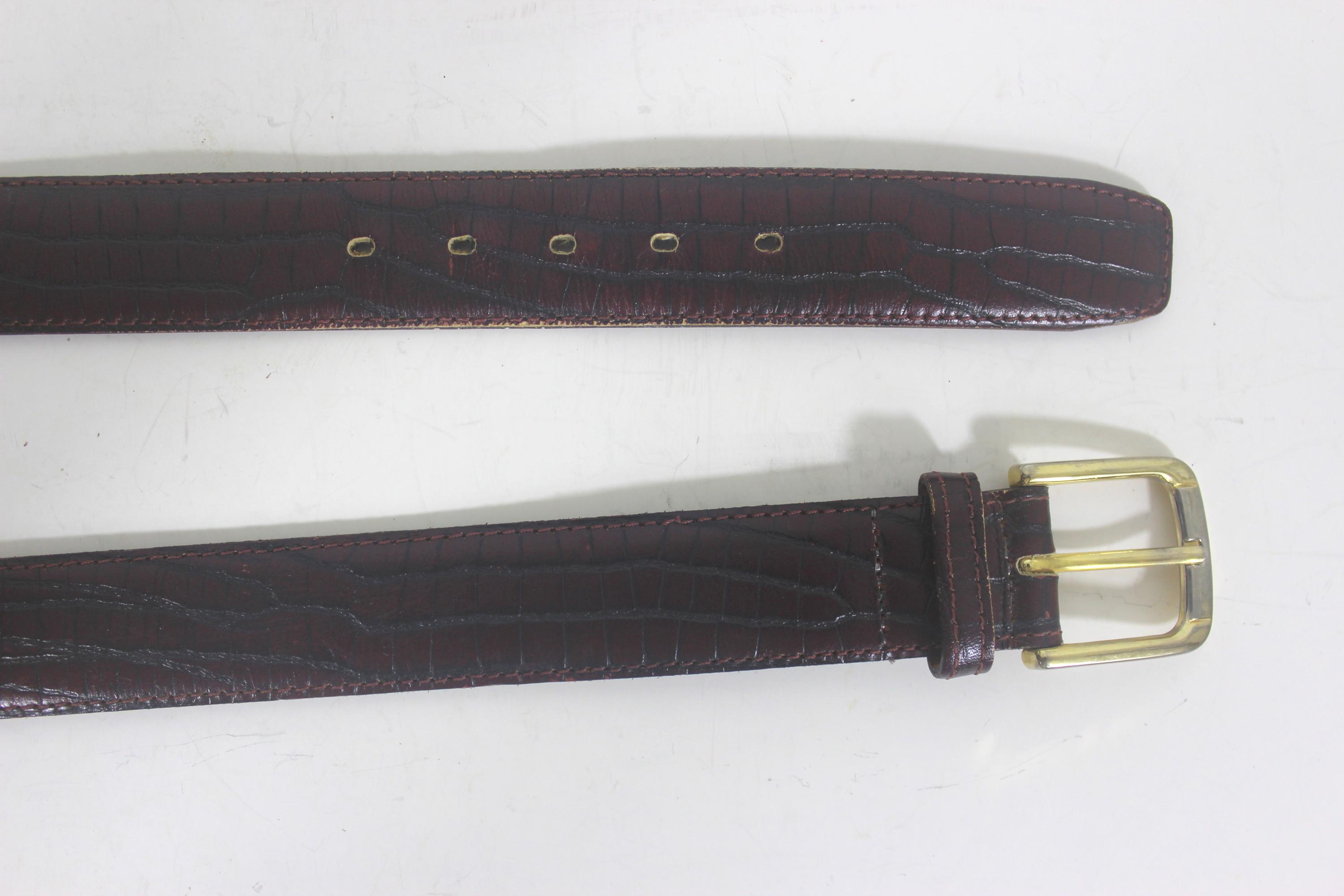 36”-39” Vintage Red / Brown Croc Embossed Leather Belt Men display picture 2