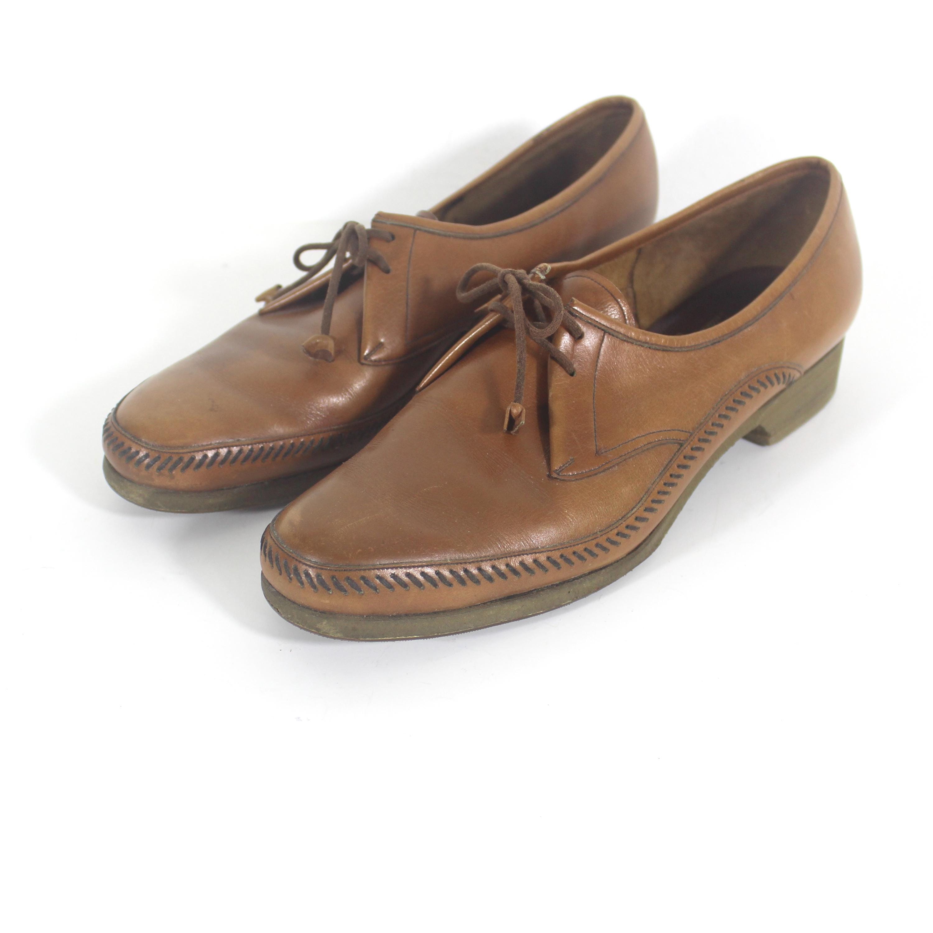 Barker of Earls Barton England Caramel Leather Oxford Shoes Womens Tan Brown Lace Up Leather Tassels Traditional Top Stitching