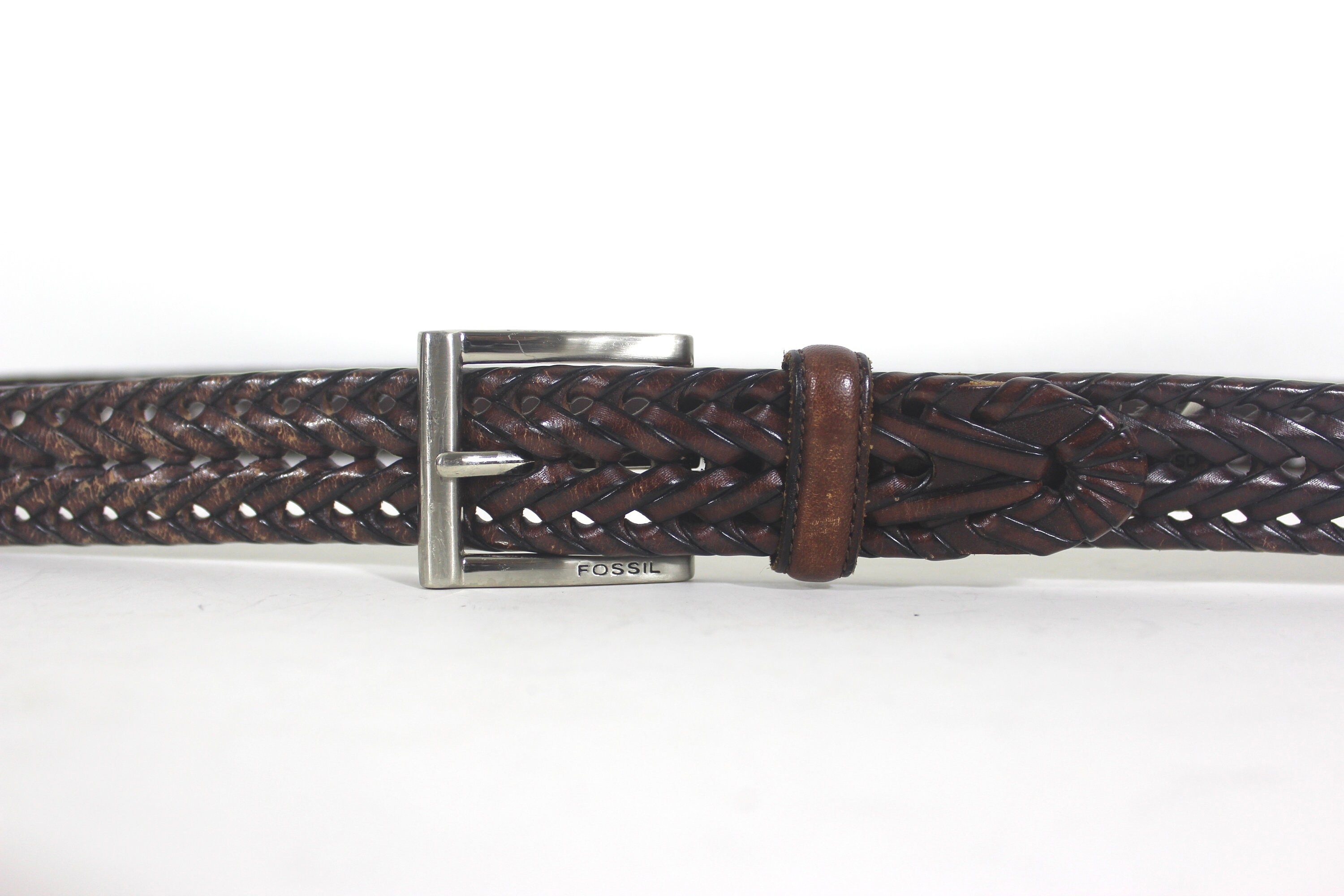 42”-46” FOSSIL Adjustable Braided Woven Brown Leather Belt  display picture 2