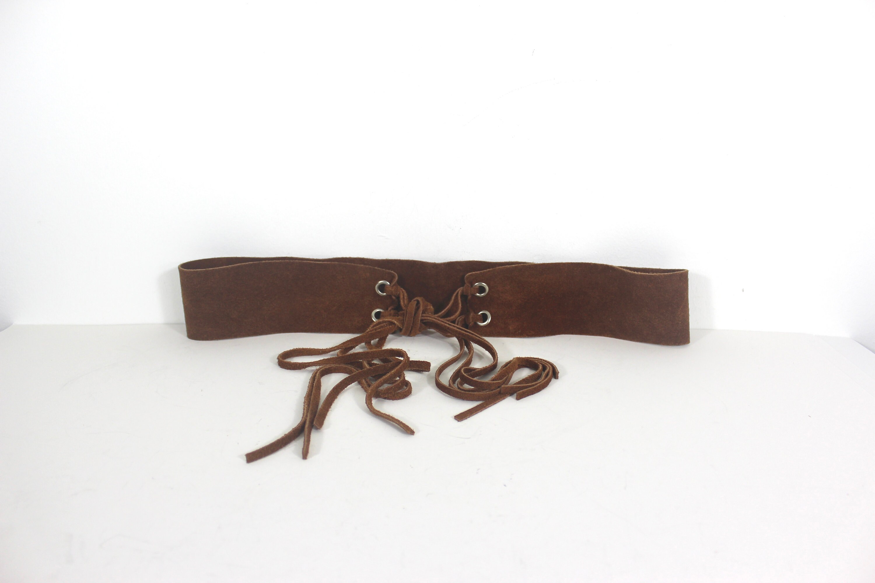 Vintage 1970’s brown suede fringe tie belt. il_fullxfull.2345978847_qoeu.jpg main image 2