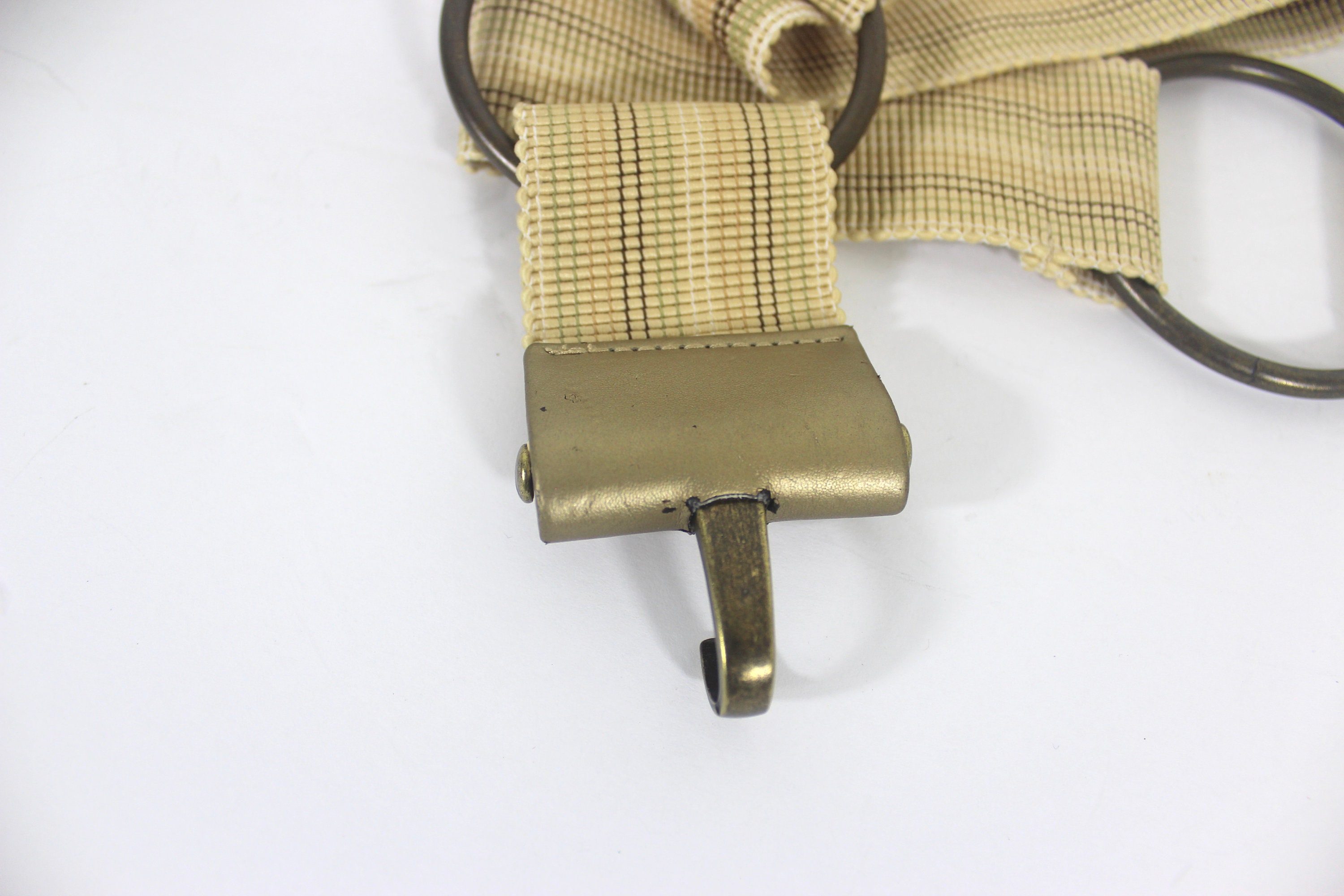 Vintage Cream Summer Stretch Belt With 3 Brass Rings  display picture 3