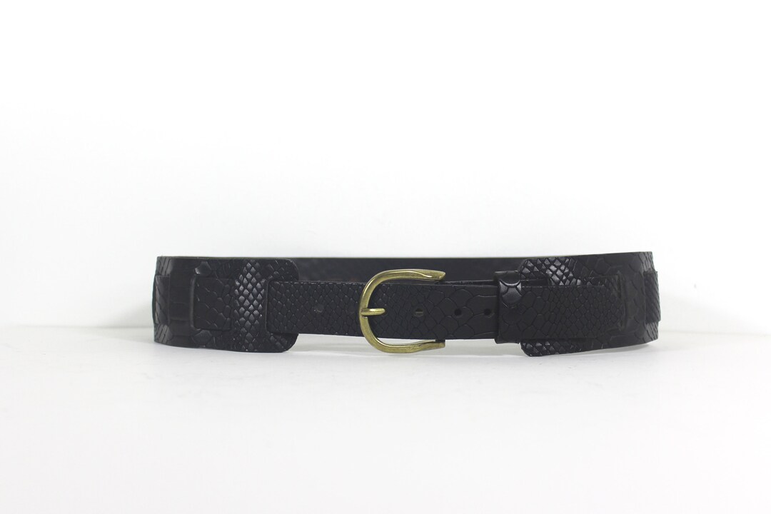 32”-36” Wide Black Lizard Print Embossed Leather Corset Belt 