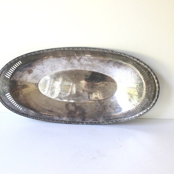 Vintage Silver Plate Bread Basket, Oval Shallow Platter Dish, Patina, Holmes & Edwards, Dinner Party, Entertaining Style, Family Meal