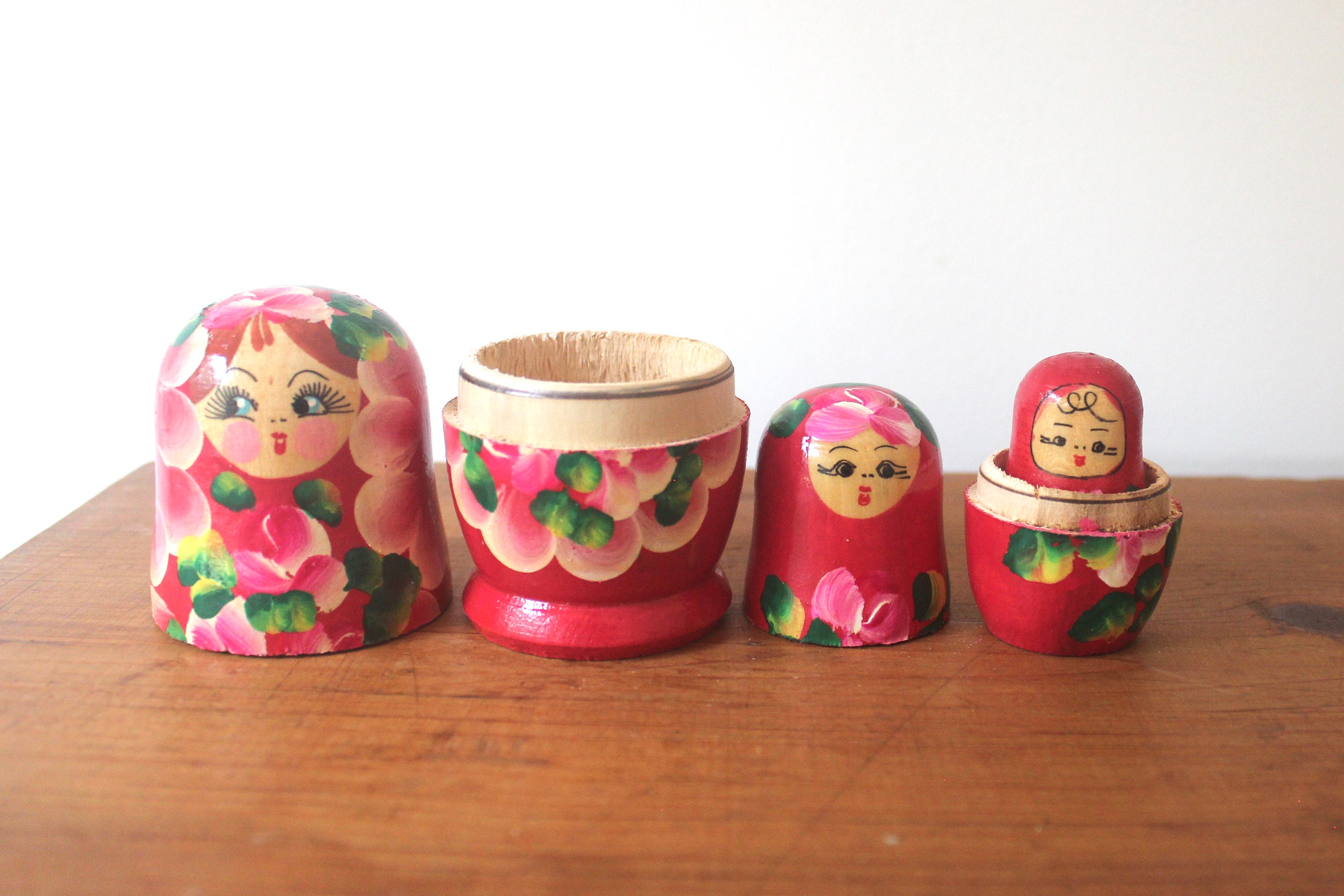 5. Russian nesting dolls nail art - wide 5