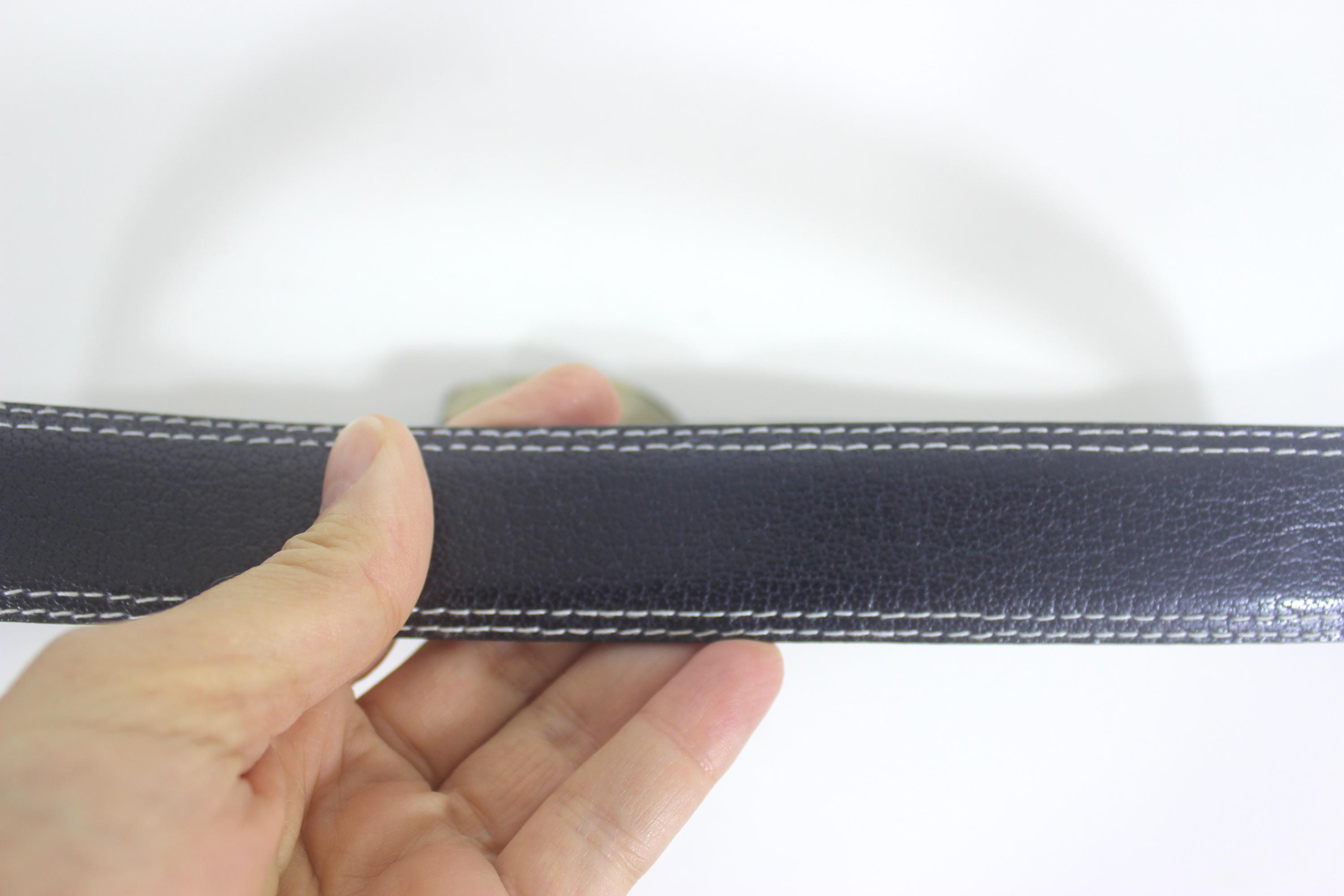 Ports International Italian Leather Belt – Black Embossed Statement Belt.Medium Men main image 4